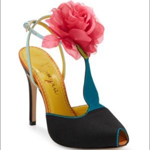 Charlotte Olympia Shoes - CHARLOTTE OLYMPIA Amphora Rosette T-Strap Pumps